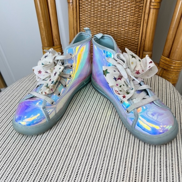 Jojo Siwa Metallic Rubber Shoes - Girls size 3 - Picture 3 of 6